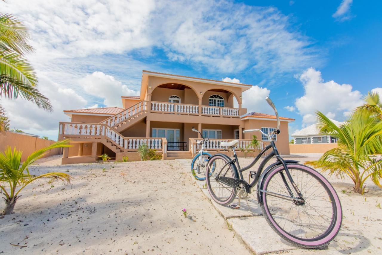 Golden Pelican Villa- 5 Bdr Beachfront Home Includes A Sunset Cruise On 7 Nights Whitby 外观 照片